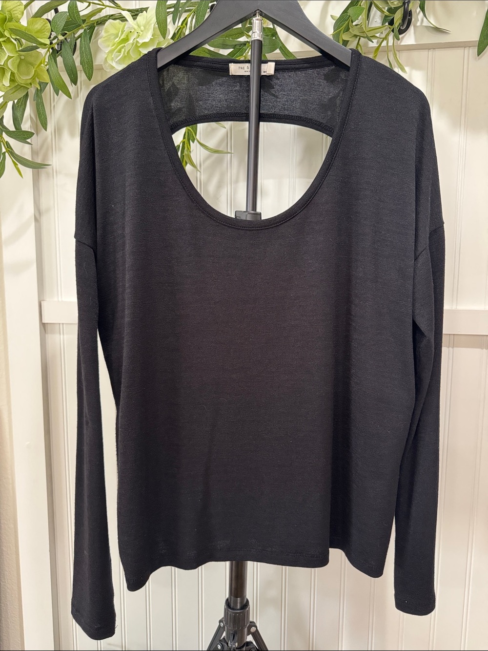 #857 RAG & BONE Black Scoop Neck Open Back Long Sleeve Knit Top